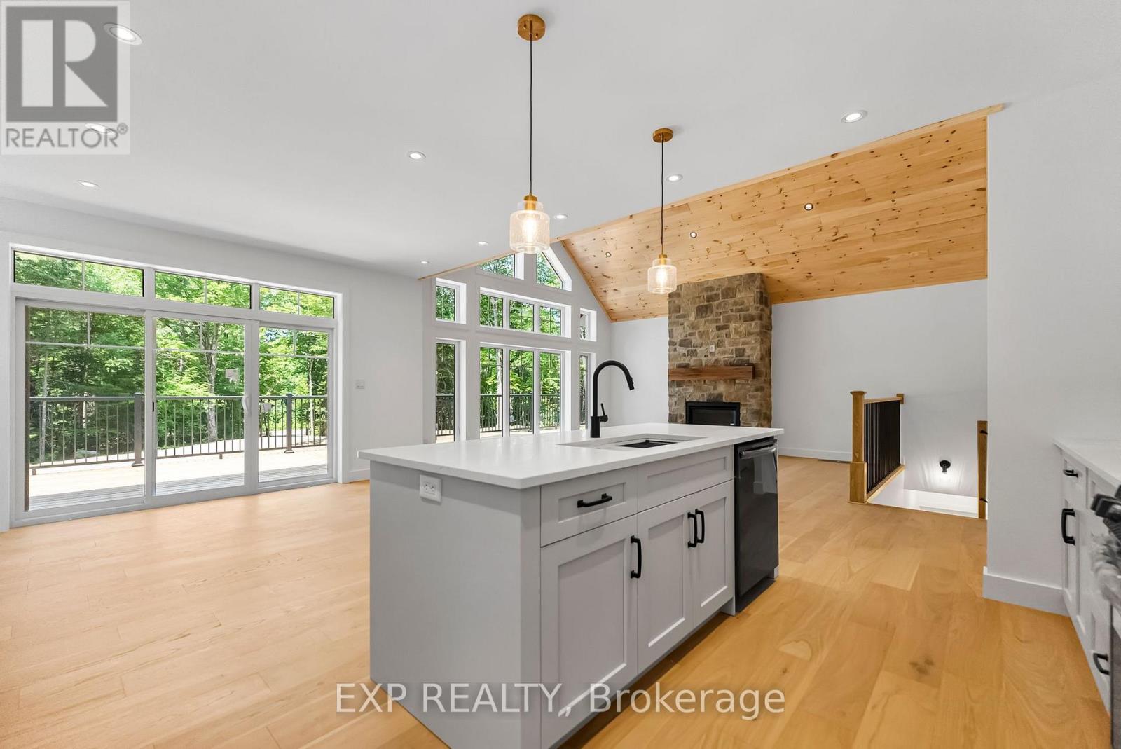747 Lakewoods Drive, Madawaska Valley, Ontario  K0J 1B0 - Photo 18 - X12279890