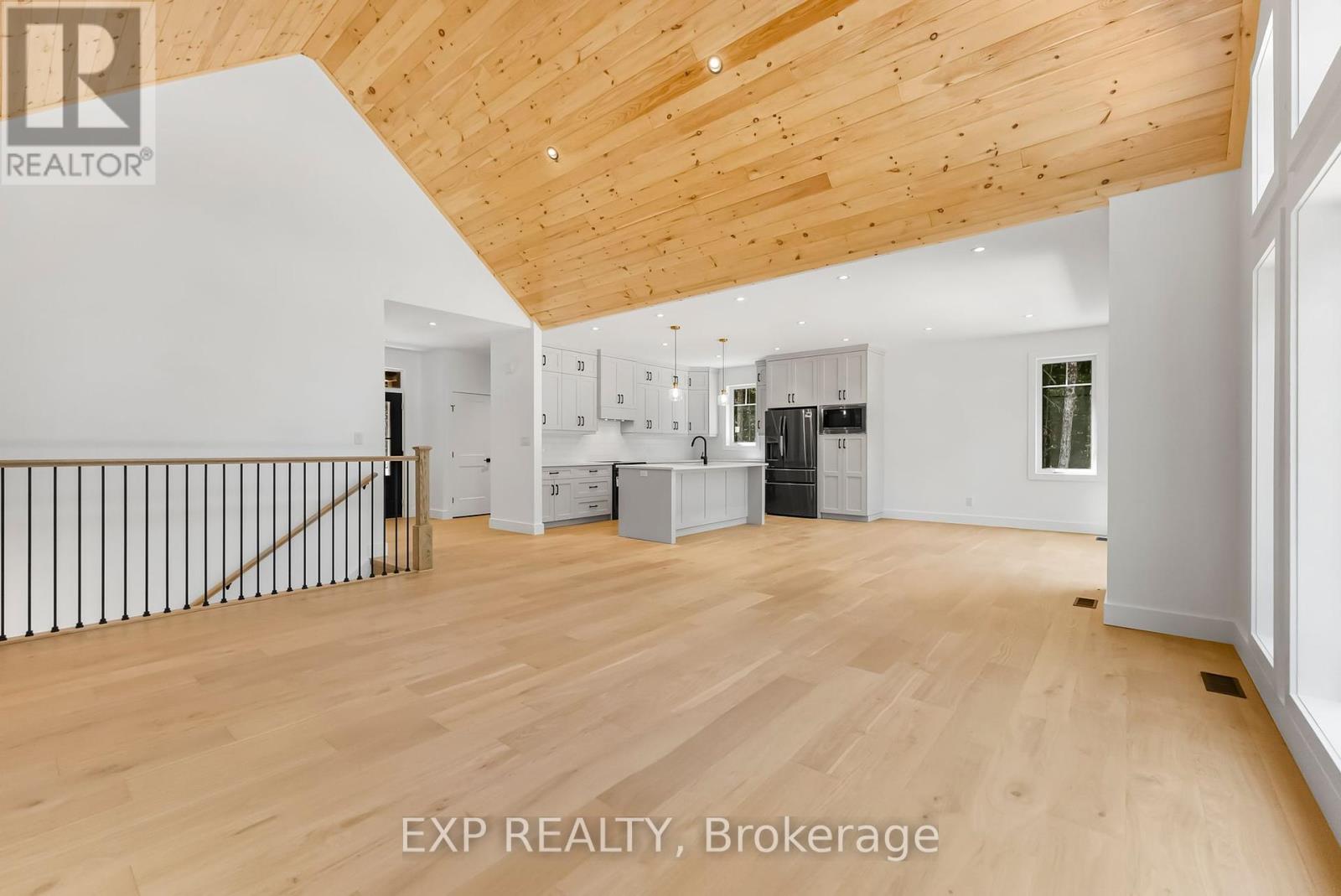 747 Lakewoods Drive, Madawaska Valley, Ontario  K0J 1B0 - Photo 21 - X12279890