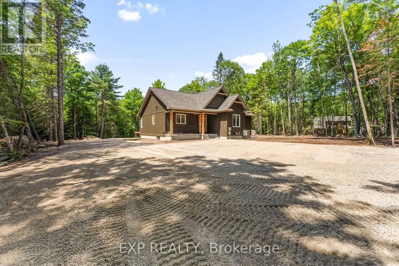 747 Lakewoods Drive, Madawaska Valley, Ontario  K0J 1B0 - Photo 3 - X12279890