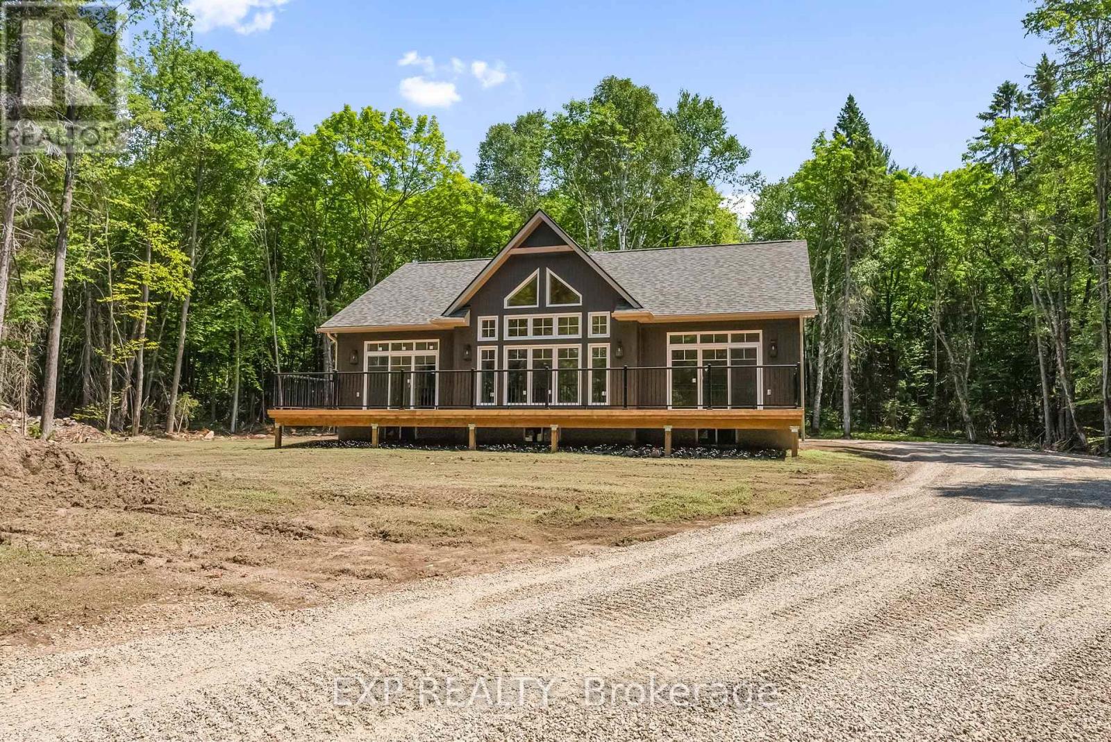 747 Lakewoods Drive, Madawaska Valley, Ontario  K0J 1B0 - Photo 37 - X12279890