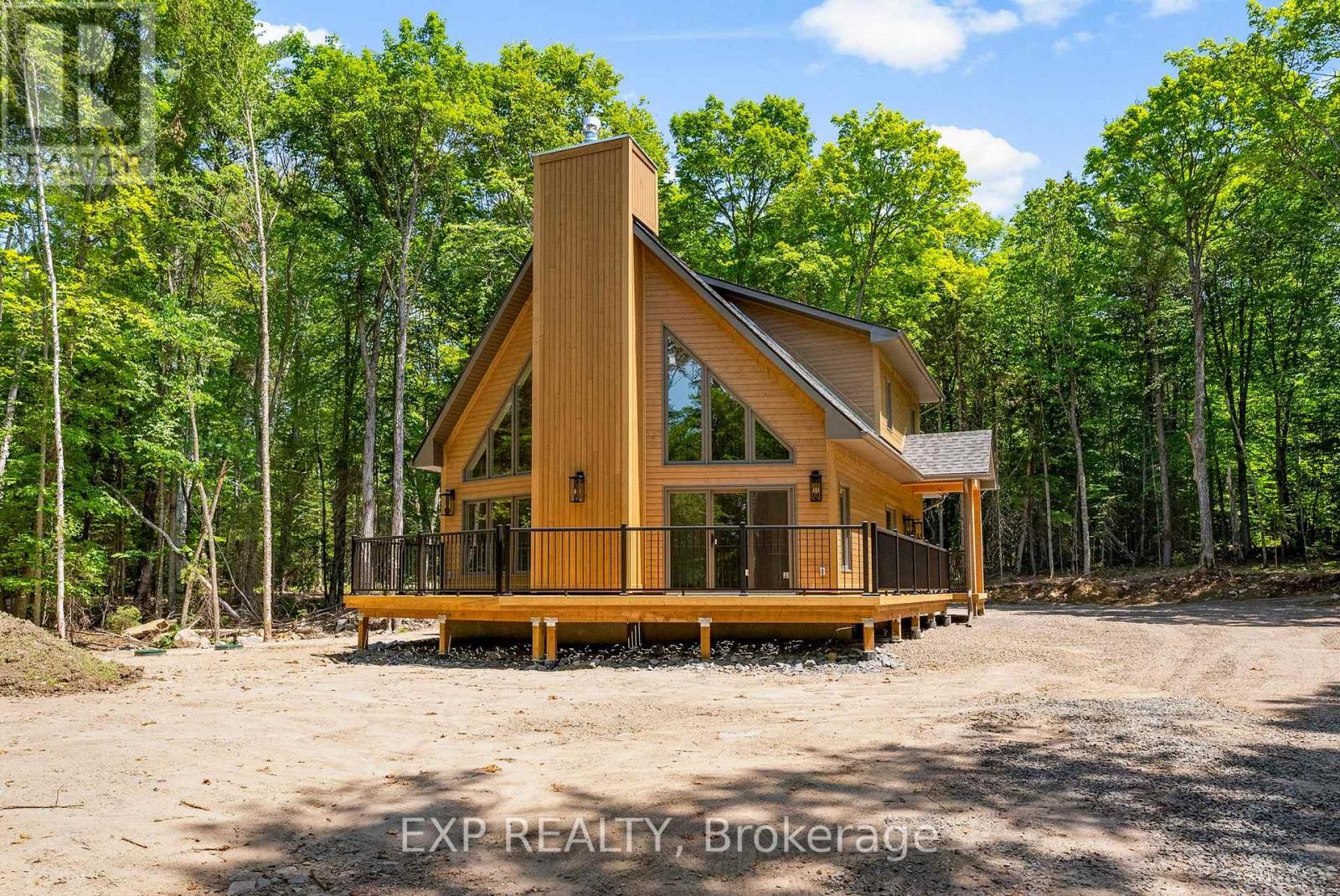 743 LAKEWOODS DRIVE, Madawaska Valley, Ontario