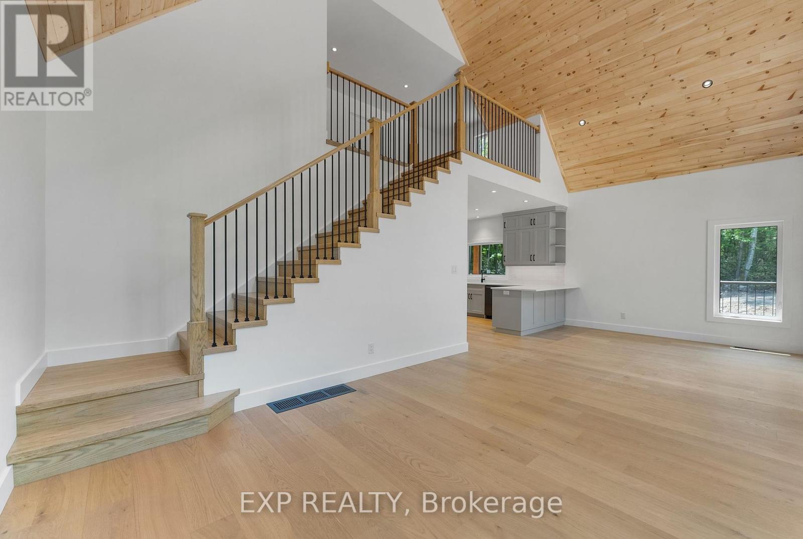 743 Lakewoods Drive, Madawaska Valley, Ontario  K0J 1B0 - Photo 16 - X12279892