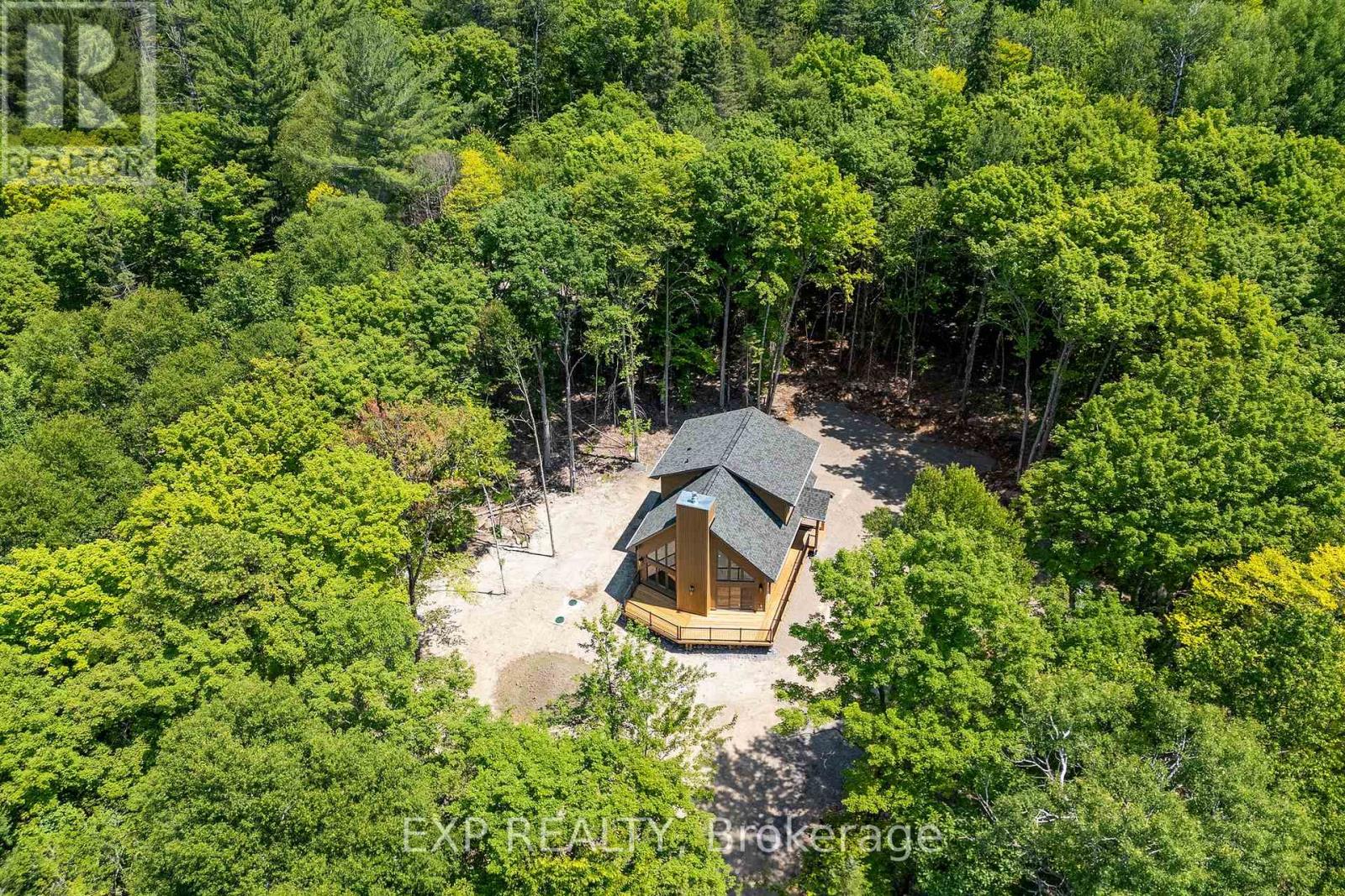 743 Lakewoods Drive, Madawaska Valley, Ontario  K0J 1B0 - Photo 4 - X12279892