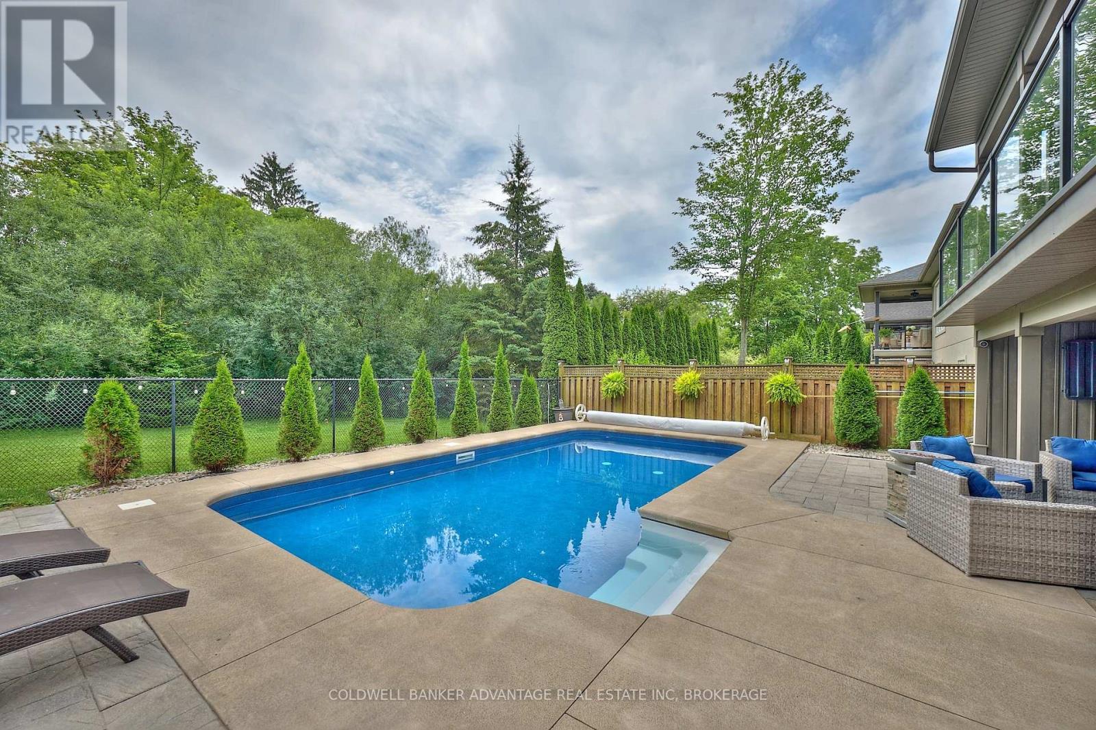 Property at 7 RHODES COURT image 5