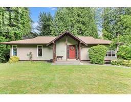 4540 MOUNTAIN HIGHWAY, North Vancouver, British Columbia