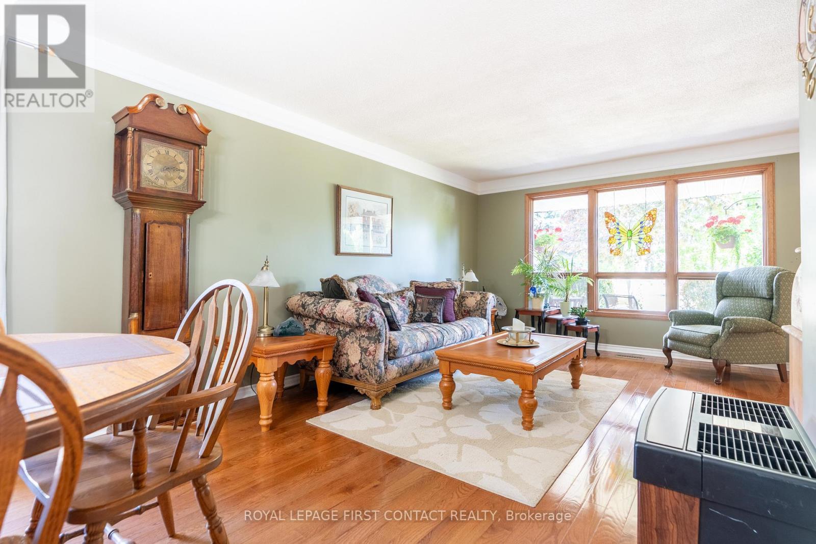 Property at 10 GRAND PLACE image 3