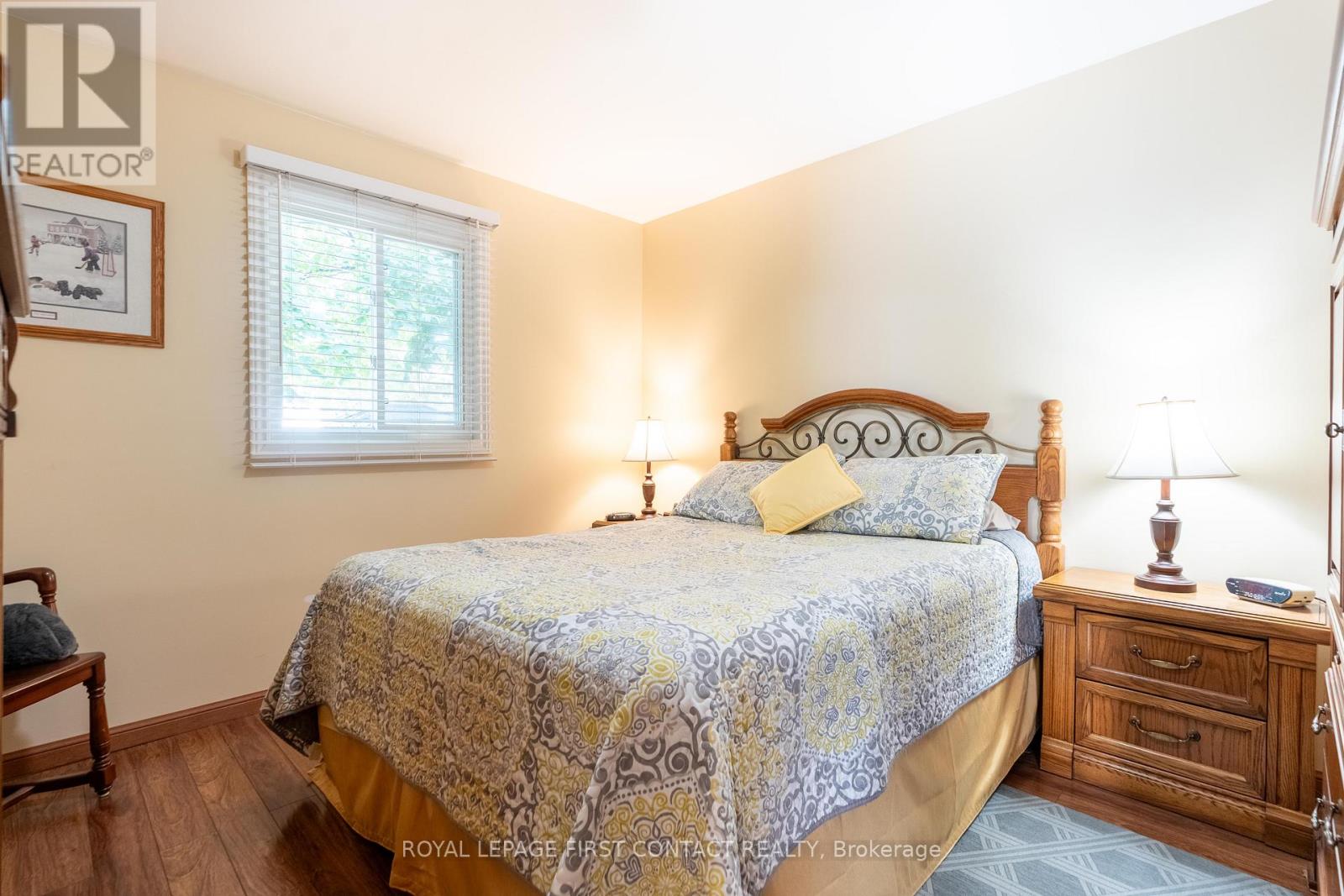 10 Grand Place, Barrie, Ontario  L4N 4Y3 - Photo 7 - S12279846