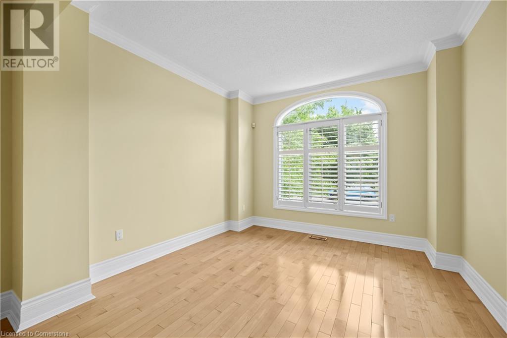 2531 Hogan Court, Burlington, Ontario  L7M 4T5 - Photo 6 - 40750294