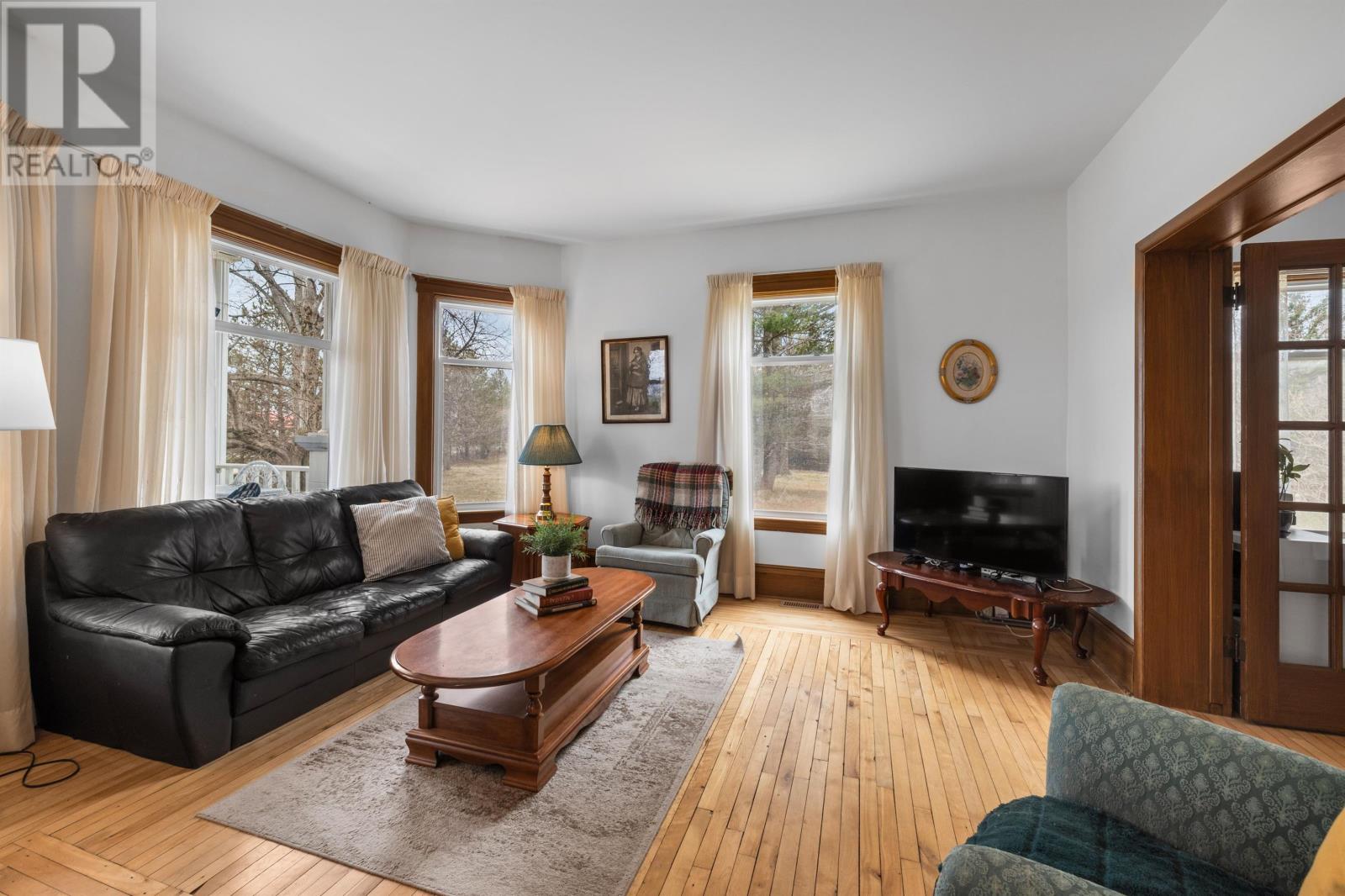 7697 Route 12, Ellerslie-Bideford, Prince Edward Island  C0B 1J0 - Photo 6 - 202517421