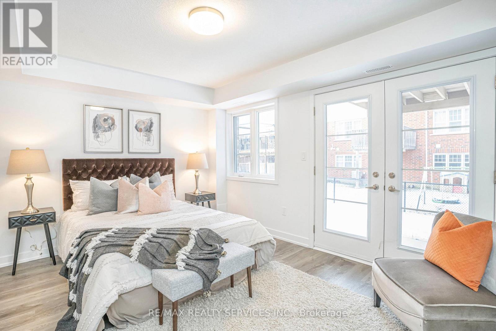 32 - 205 West Oak Trail, Kitchener, Ontario  N2R 0R9 - Photo 18 - X12279701