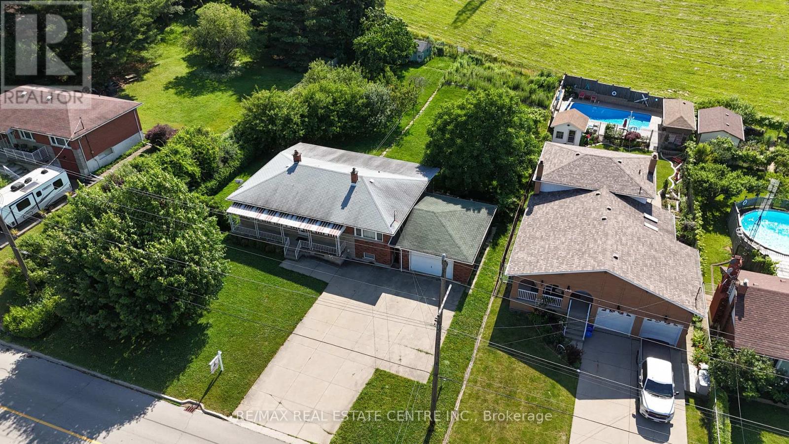 Property at 392 UPPER HORNING ROAD image 2