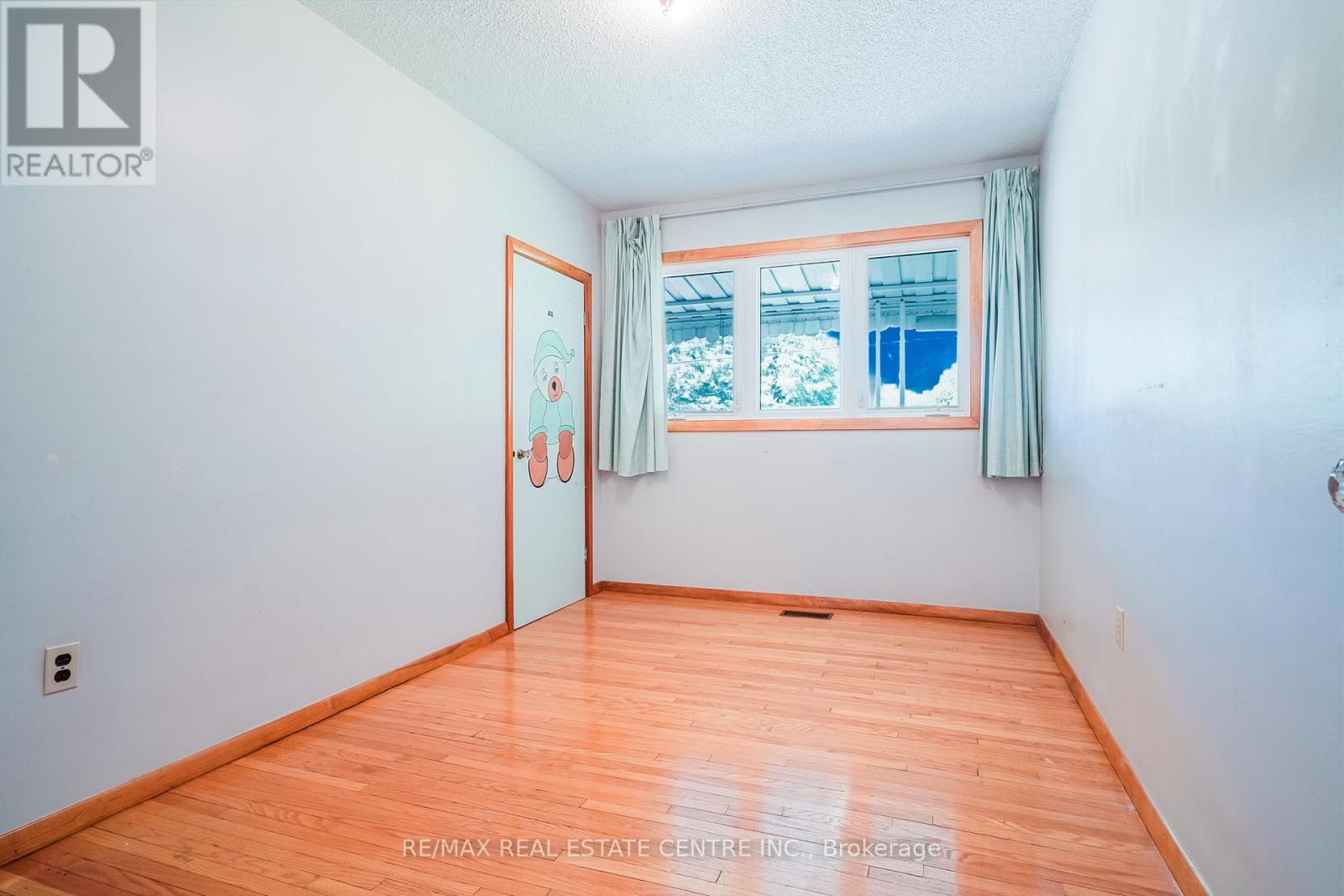 392 Upper Horning Road, Hamilton, Ontario  L9G 3K9 - Photo 20 - X12279781