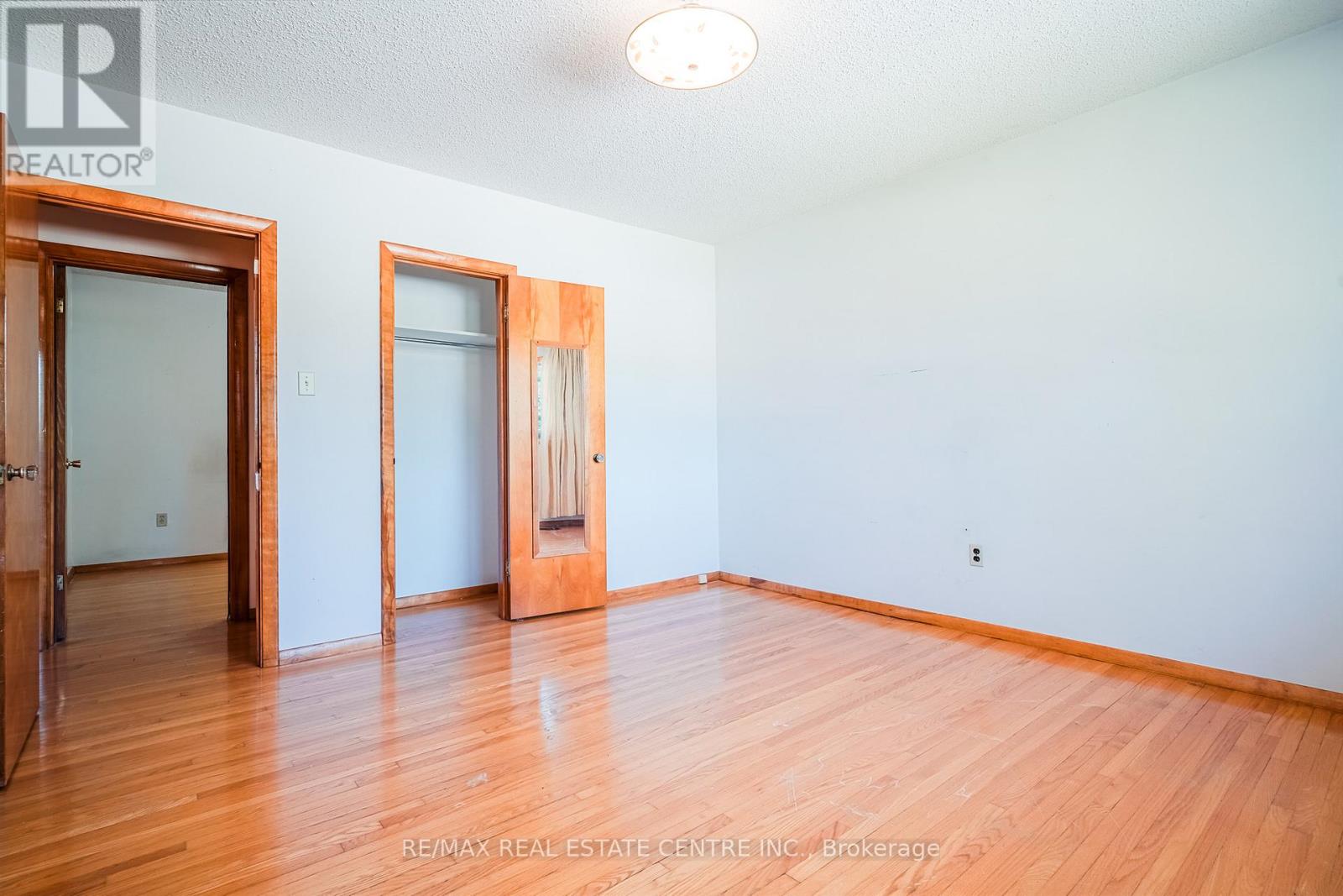 392 Upper Horning Road, Hamilton, Ontario  L9G 3K9 - Photo 23 - X12279781