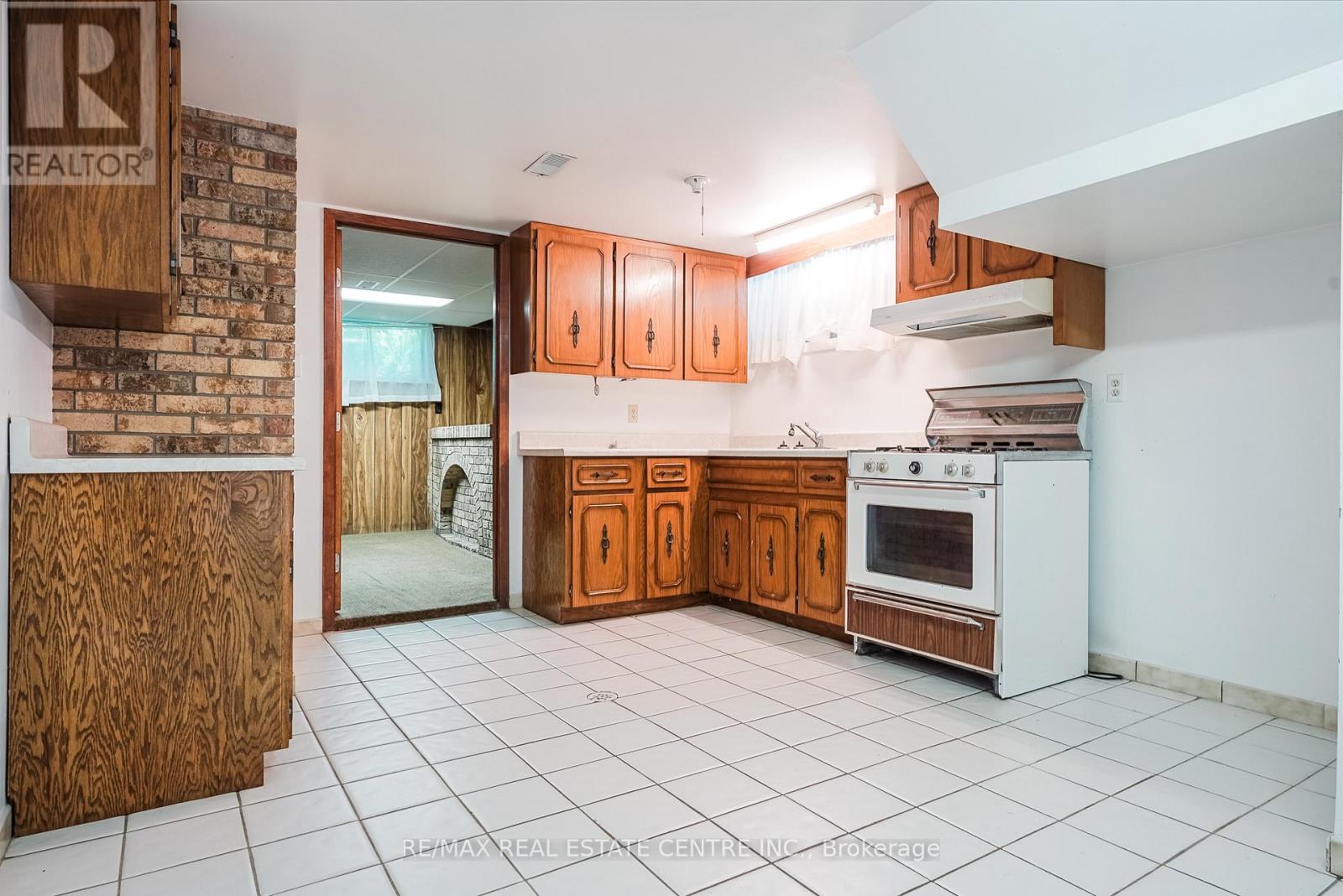 392 Upper Horning Road, Hamilton, Ontario  L9G 3K9 - Photo 29 - X12279781