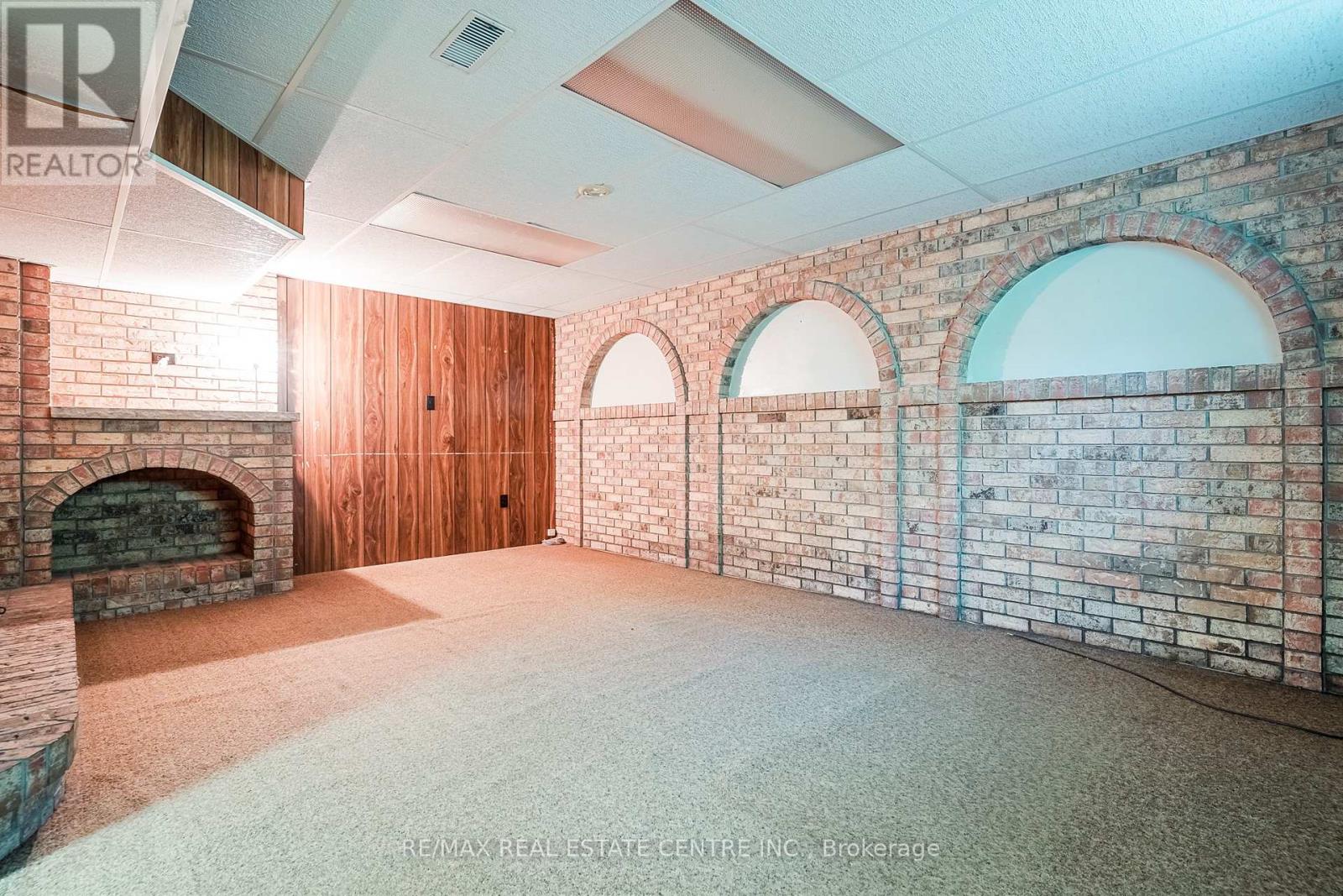 392 Upper Horning Road, Hamilton, Ontario  L9G 3K9 - Photo 34 - X12279781