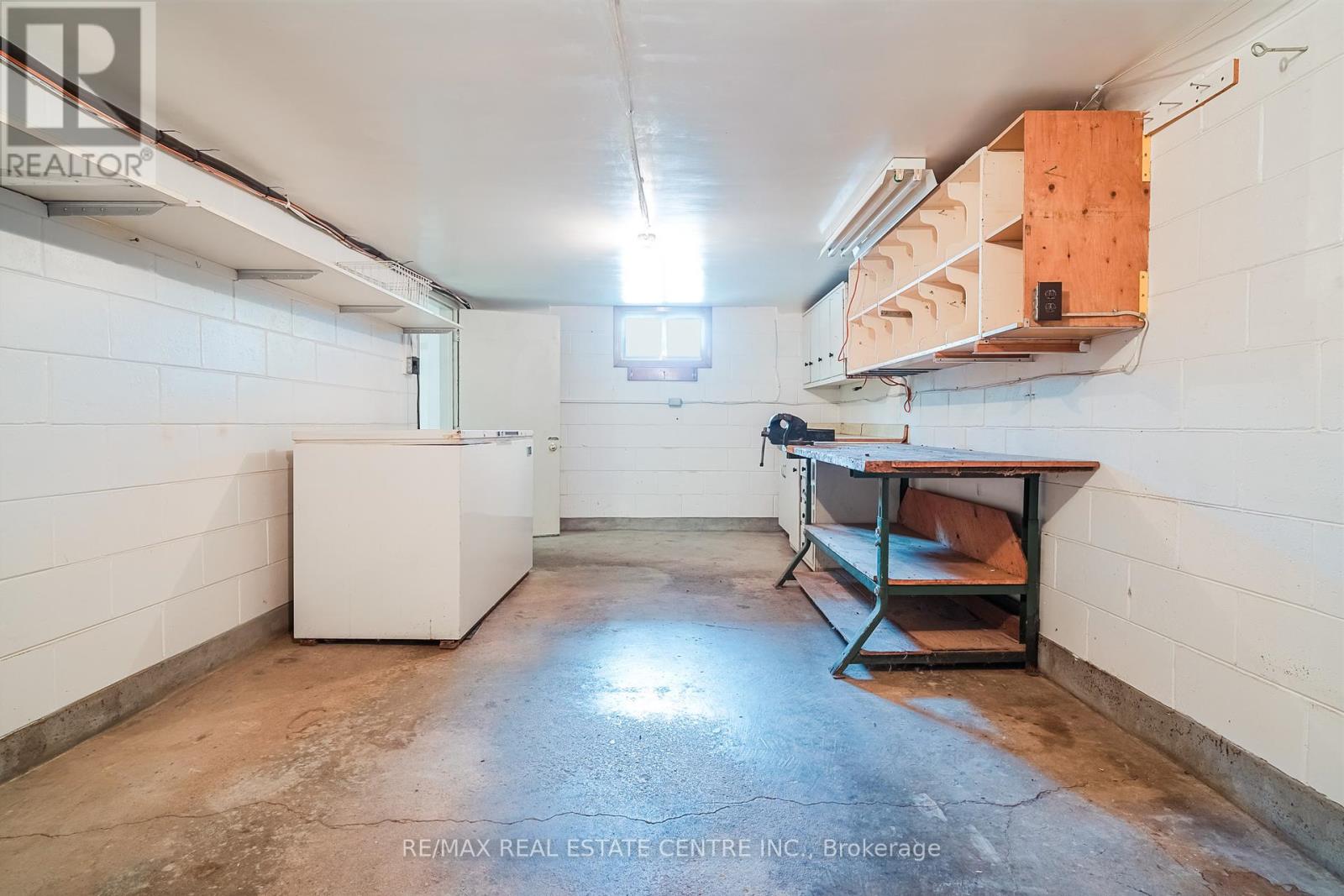 392 Upper Horning Road, Hamilton, Ontario  L9G 3K9 - Photo 35 - X12279781