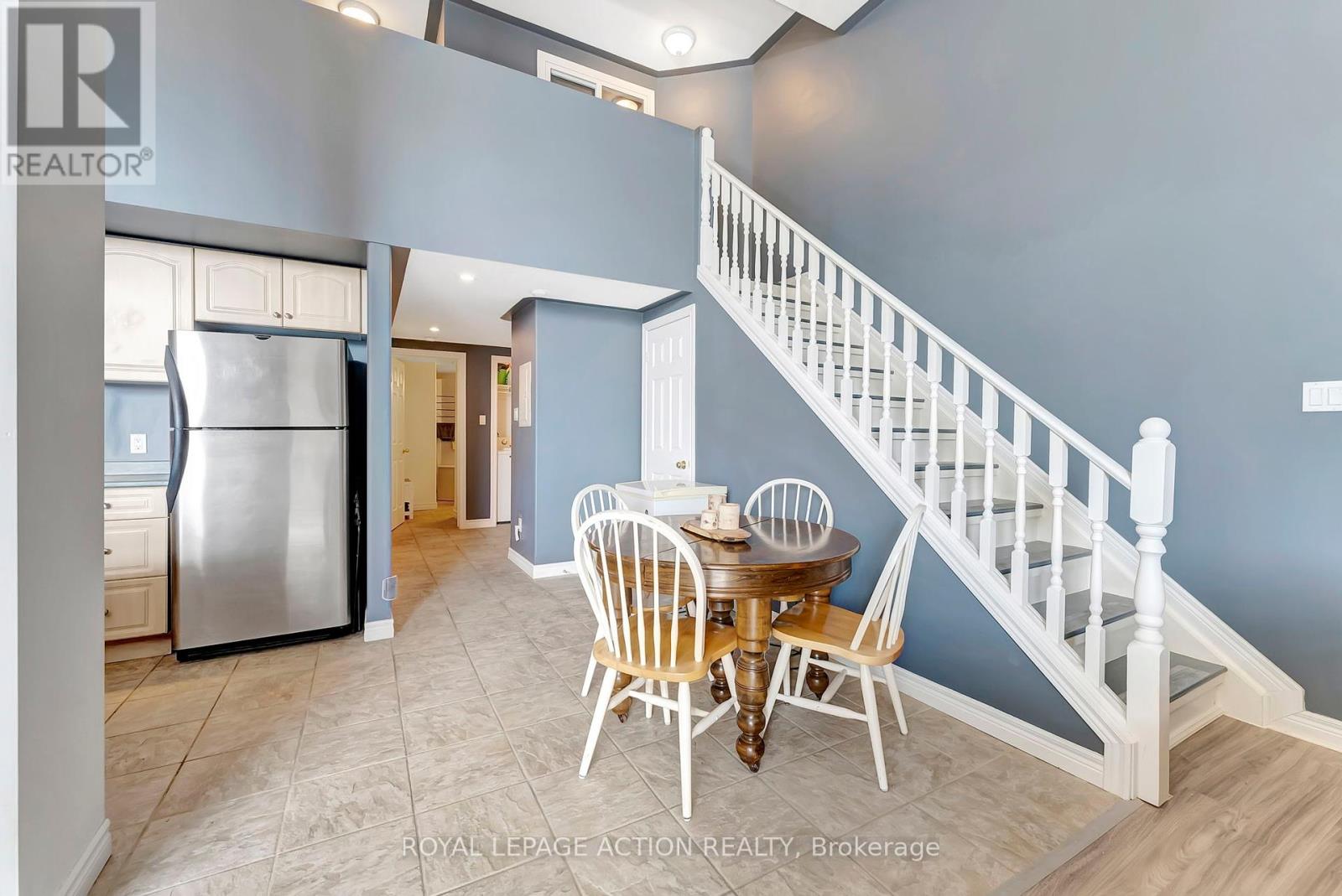 212 - 111 Grey Street, Brantford, Ontario  N3S 4V8 - Photo 6 - X12279835