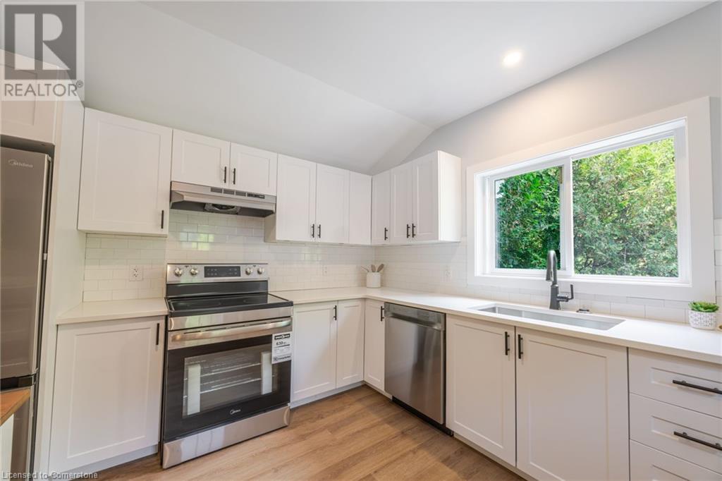 Property at 277 CHARLOTTE Street image 5