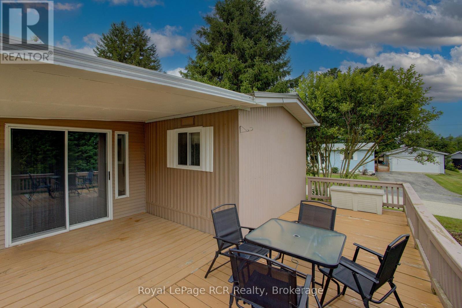 5 Grand Vista Drive, Wellington North, Ontario  N0G 2L0 - Photo 35 - X12279706