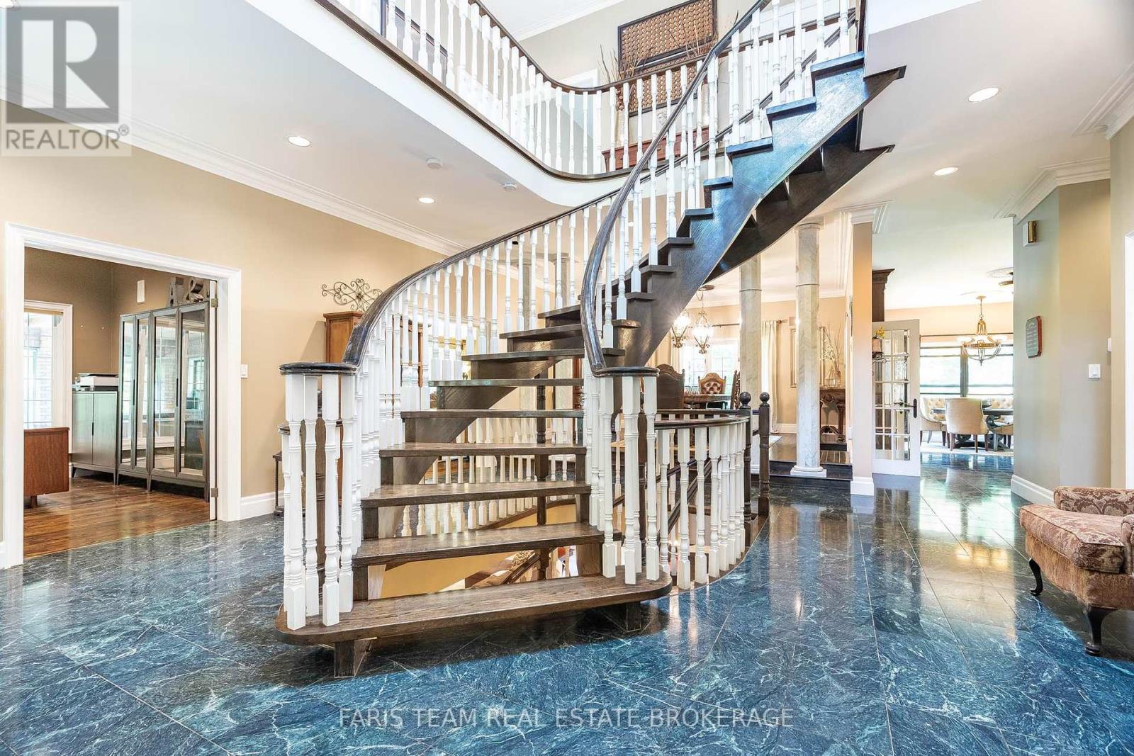 Property at 1826 QUANTZ CRESCENT image 5