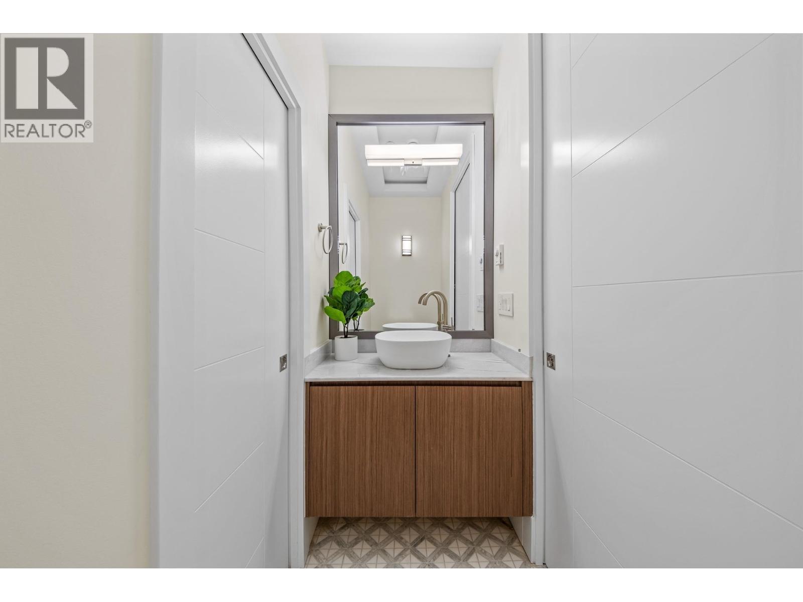 1 4650 Gothard Street, Vancouver, British Columbia  V5R 3K7 - Photo 15 - R3025943