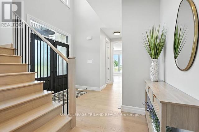 4203 Liberty Crossing, London South, Ontario  N6P 0L1 - Photo 19 - X12280055