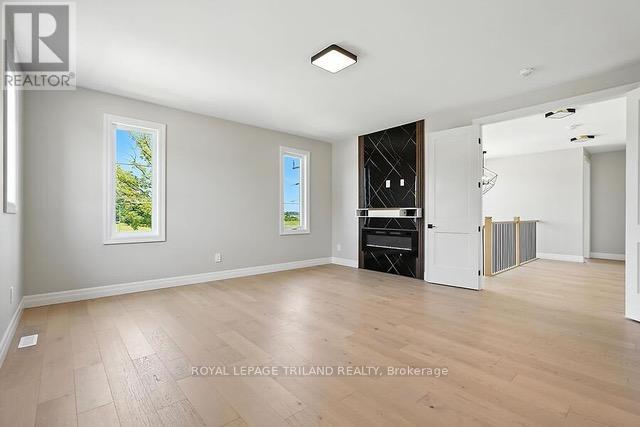 4203 Liberty Crossing, London South, Ontario  N6P 0L1 - Photo 24 - X12280055