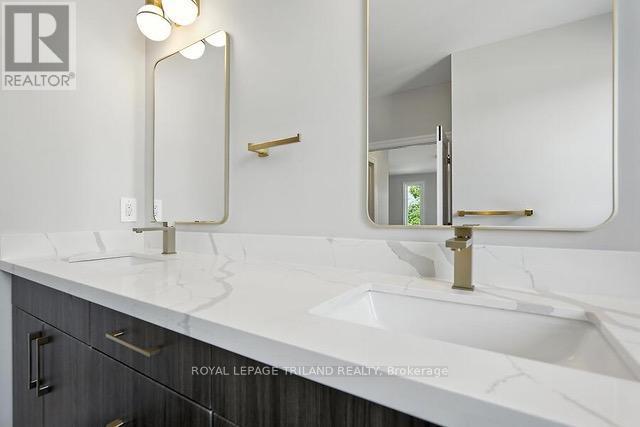 4203 Liberty Crossing, London South, Ontario  N6P 0L1 - Photo 28 - X12280055