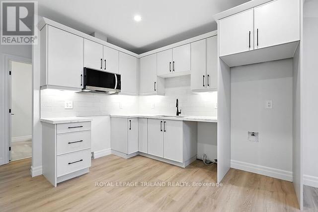 4203 Liberty Crossing, London South, Ontario  N6P 0L1 - Photo 39 - X12280055