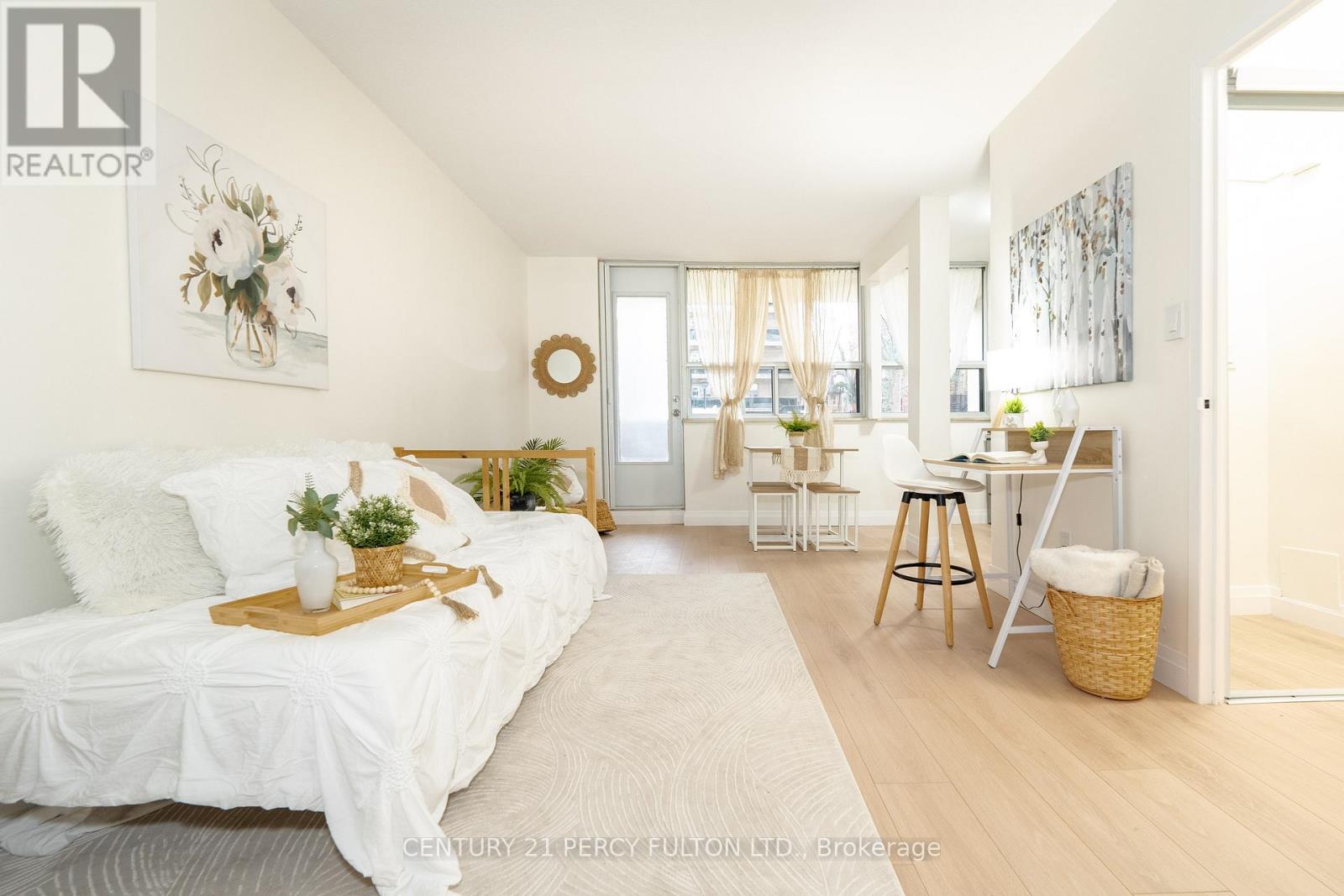 Property at 107 - 40 HOMEWOOD AVENUE image 4