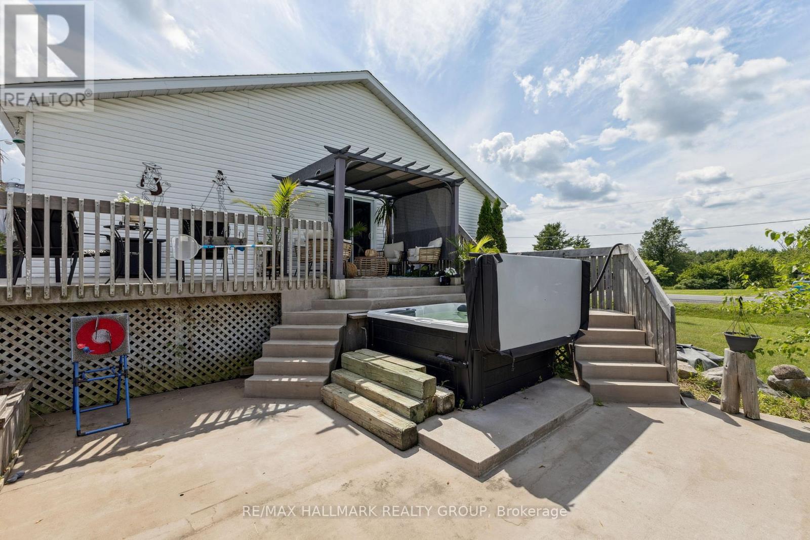 585 Blue Corner Road, Champlain, Ontario  K0B 1K0 - Photo 38 - X12280043