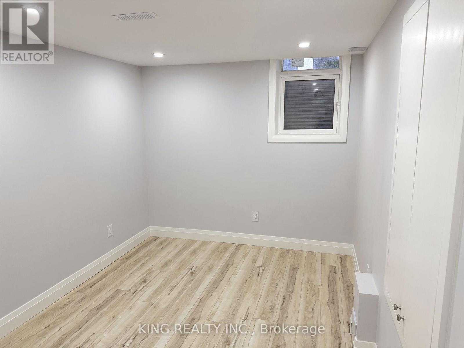 Bsmt - 1012 Barton Way, Innisfil, Ontario  L9S 4R7 - Photo 12 - N12279912