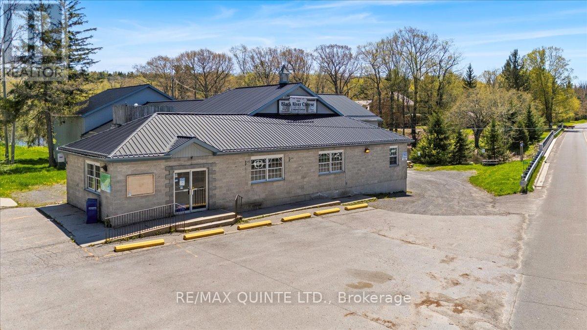 911-913 County Road 13, Prince Edward County, Ontario  K0K 2P0 - Photo 6 - X12279956