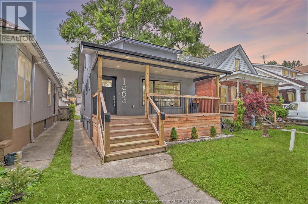 MLS# 25017701: 1563 LINCOLN ROAD, Windsor, Canada