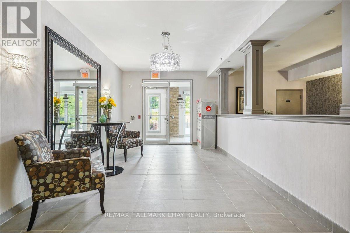 Property at 408 - 45 FERNDALE DRIVE S image 4