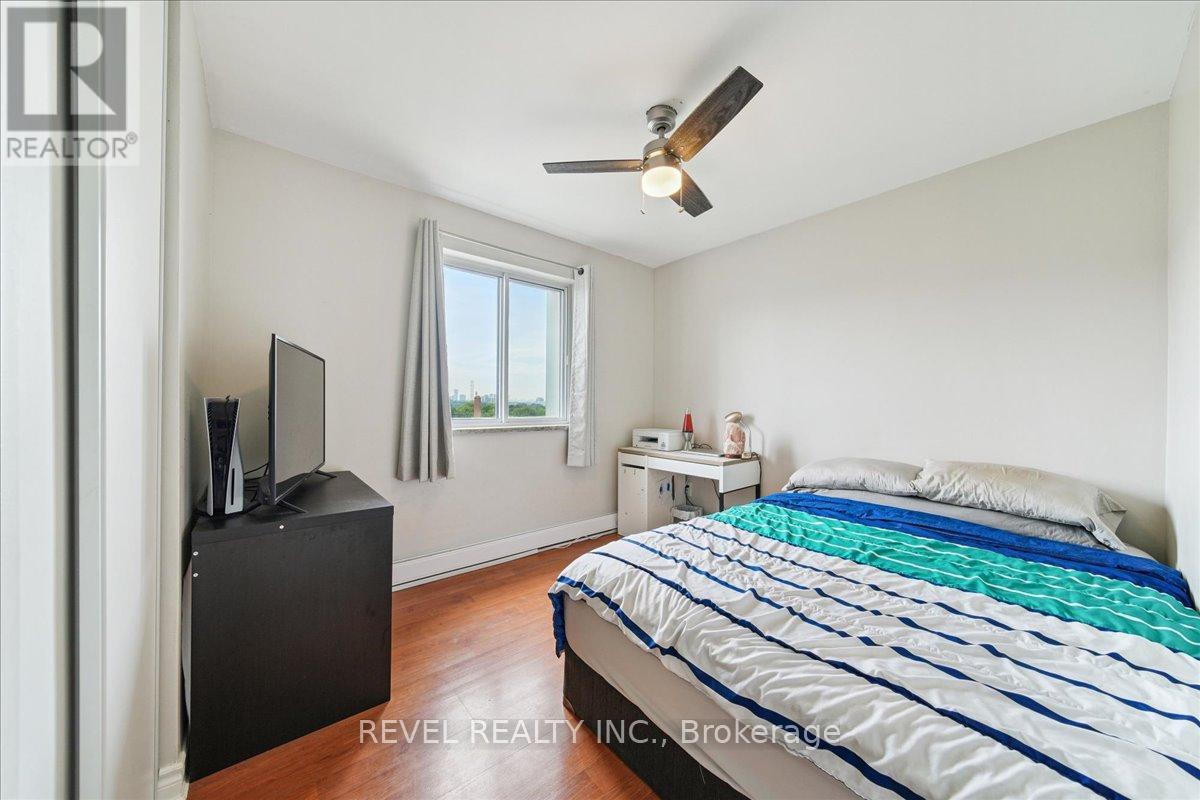 615 - 1660 Bloor Street E, Mississauga (Applewood), Ontario  L4X 1R9 - Photo 18 - W12279861