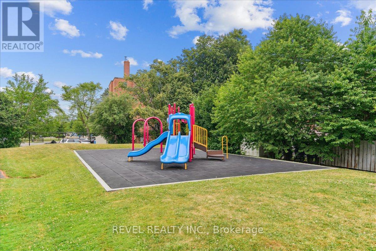 615 - 1660 Bloor Street E, Mississauga (Applewood), Ontario  L4X 1R9 - Photo 35 - W12279861