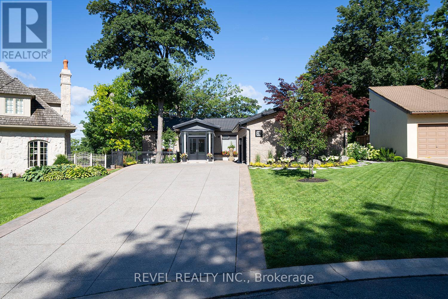 Property at 26 SCARFE GARDENS image 1