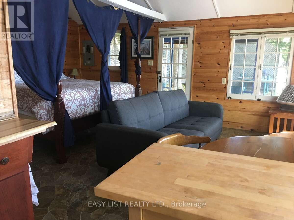 1045 Reynolds Road, Minden Hills, Ontario  K0M 2K0 - Photo 23 - X12279914