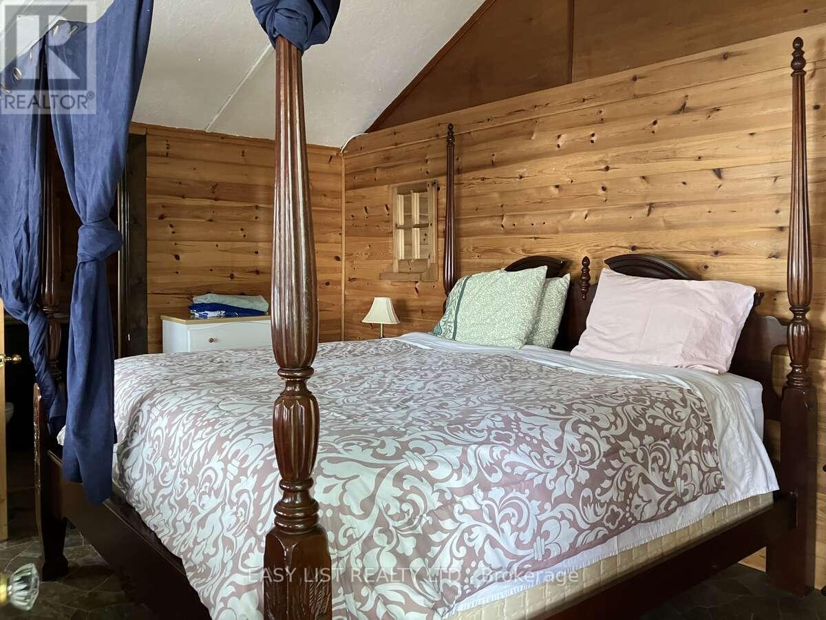 1045 Reynolds Road, Minden Hills, Ontario  K0M 2K0 - Photo 24 - X12279914