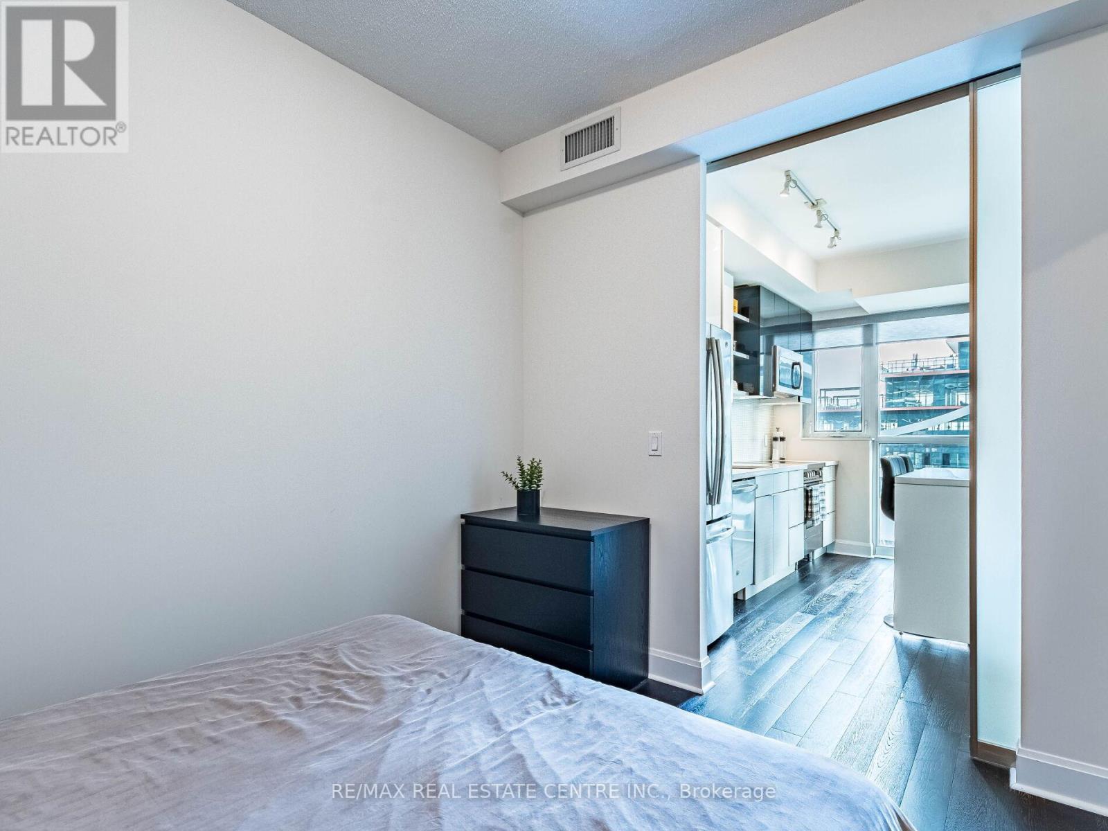 511 - 33 Shore Breeze, Toronto (Mimico), Ontario  M8V 0G1 - Photo 13 - W12242814