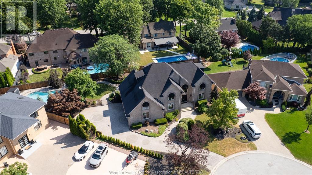 MLS# 25016869: 15 Fasan CRESCENT, Tecumseh, Canada
