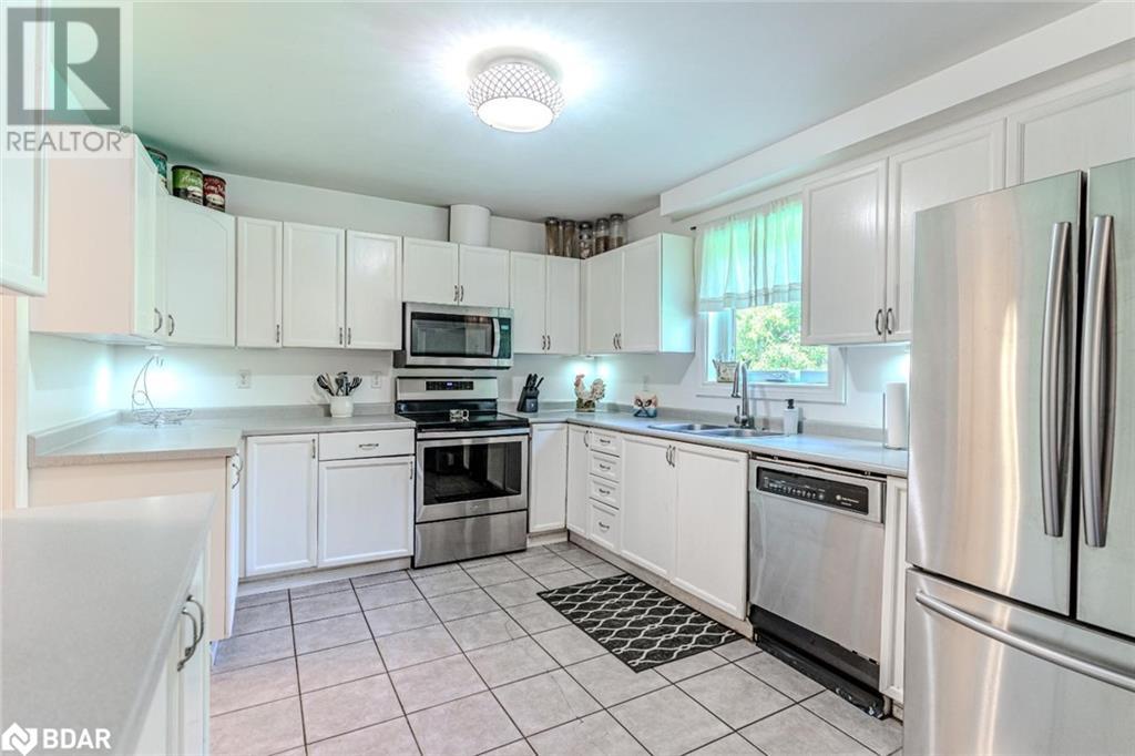Property at 26 ROYAL BEECH Drive image 4