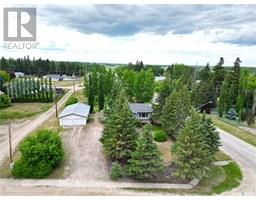 101 1st Avenue, Medstead, Ca