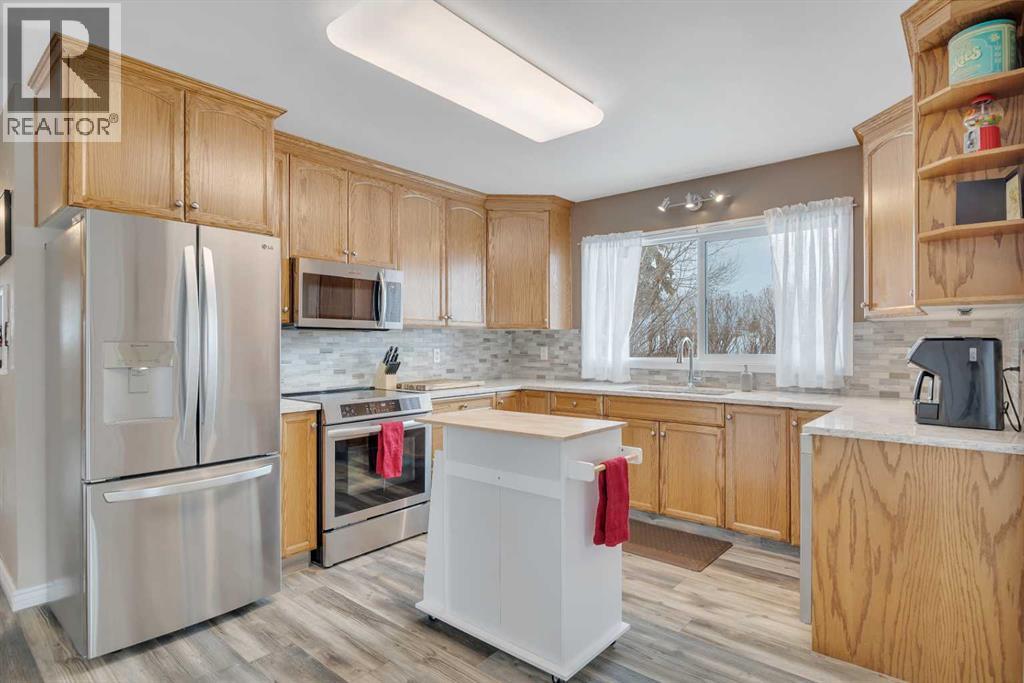 6010 50 Avenue, Lacombe, Alberta  T4L 0H8 - Photo 12 - A2213771