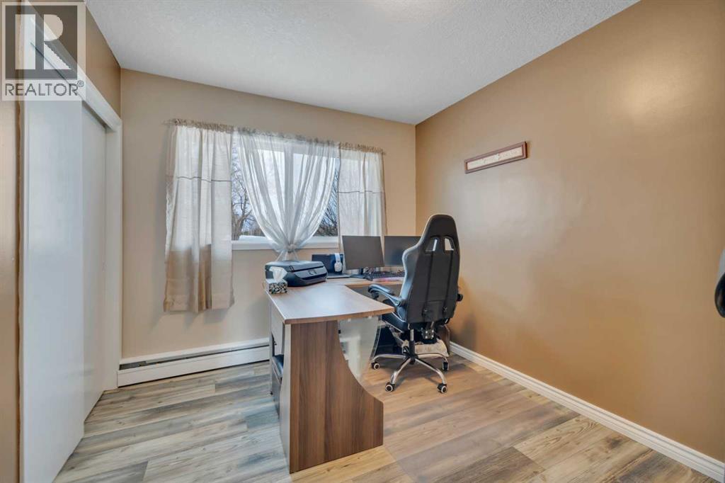 6010 50 Avenue, Lacombe, Alberta  T4L 0H8 - Photo 22 - A2213771