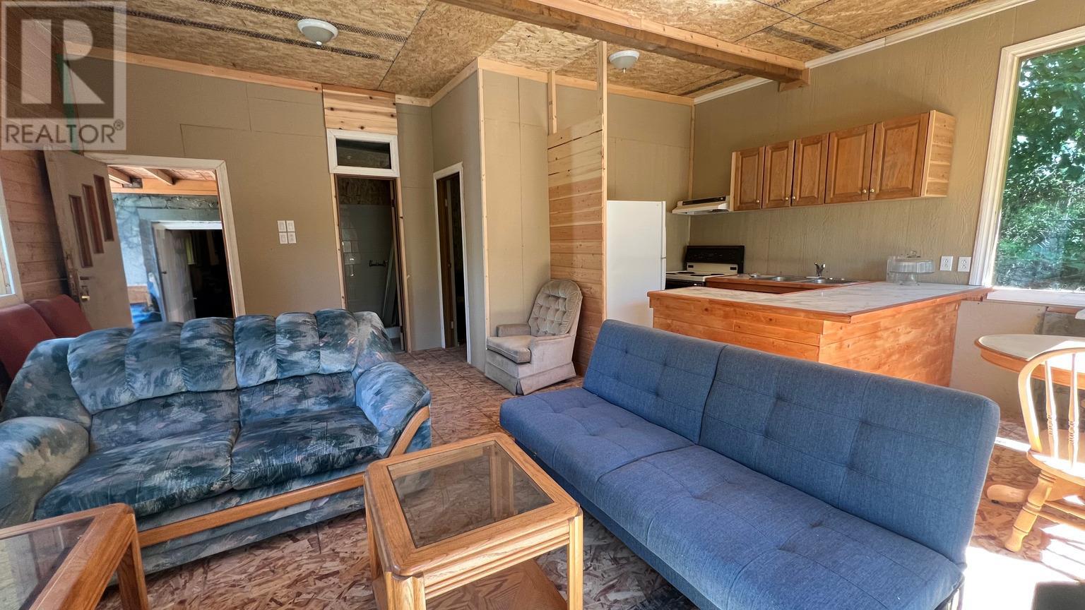 617 Payne Street, Creston, British Columbia  V0B 1G6 - Photo 38 - 10352493