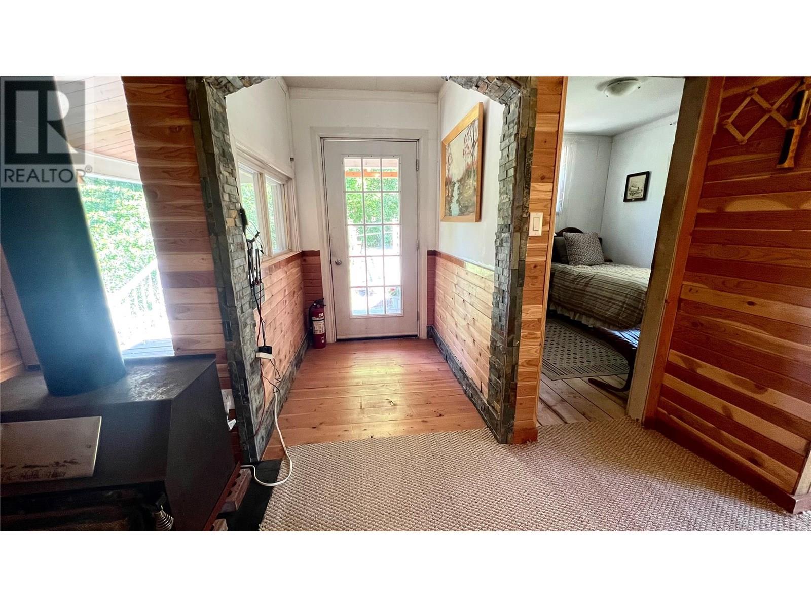 617 Payne Street, Creston, British Columbia  V0B 1G6 - Photo 23 - 10352493