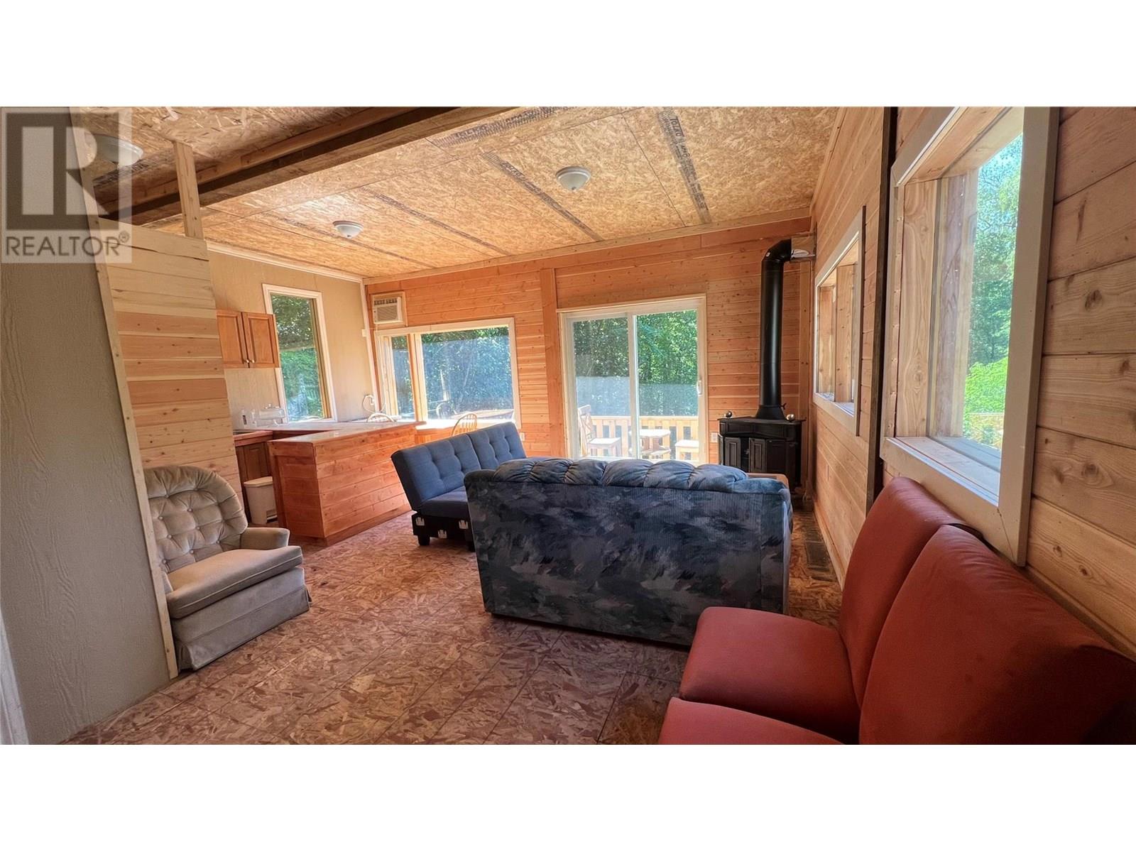 617 Payne Street, Creston, British Columbia  V0B 1G6 - Photo 36 - 10352493