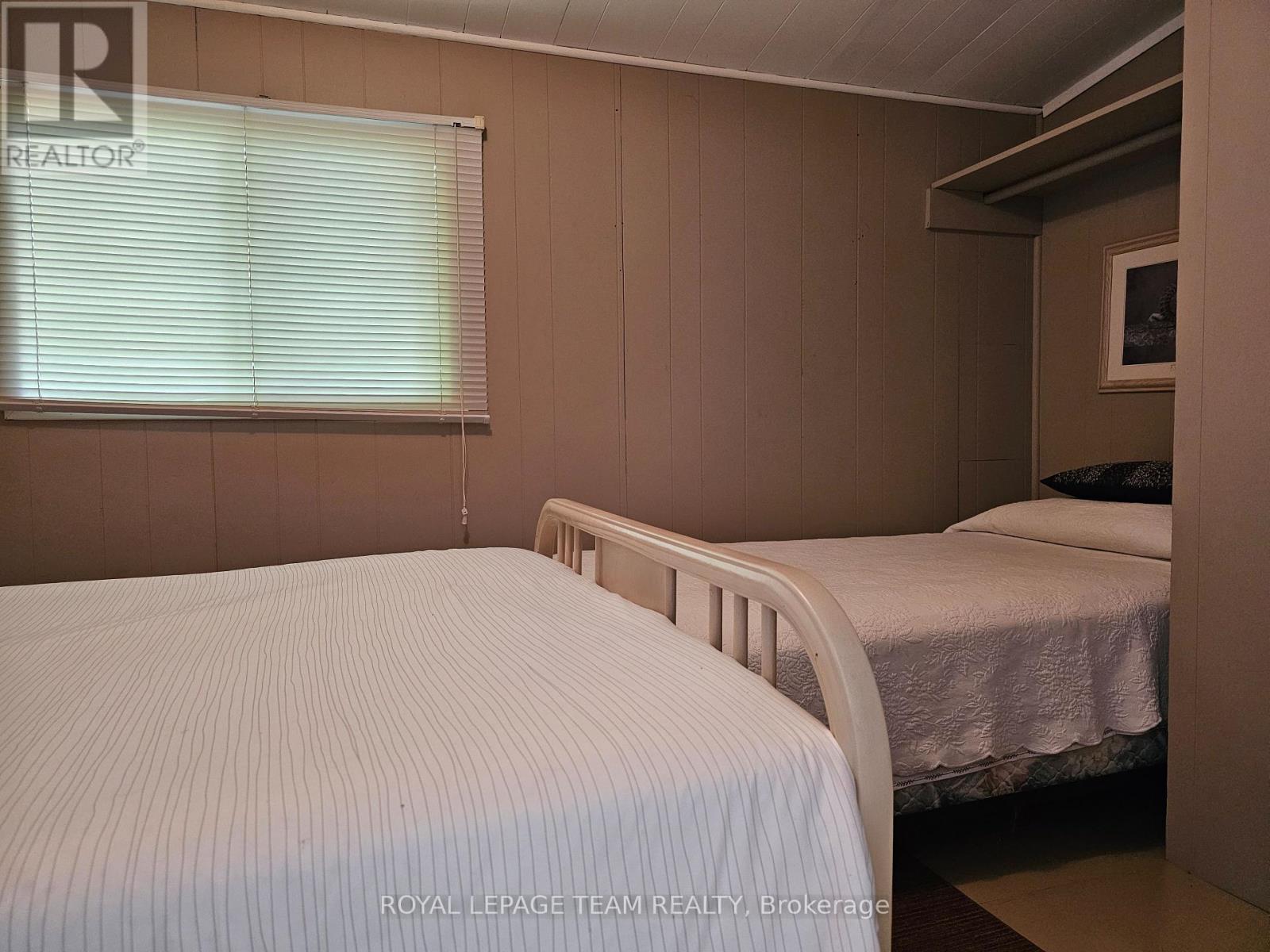 315 Silvery Lane, Tay Valley, Ontario  K0G 2B0 - Photo 33 - X12279922